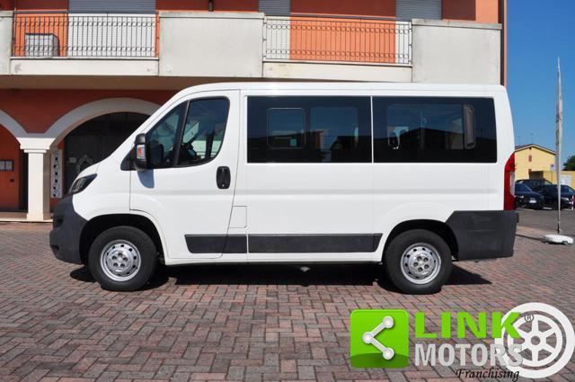 PEUGEOT Boxer 330 2.2 HDi/110CV 9 posti Combi Comfort
