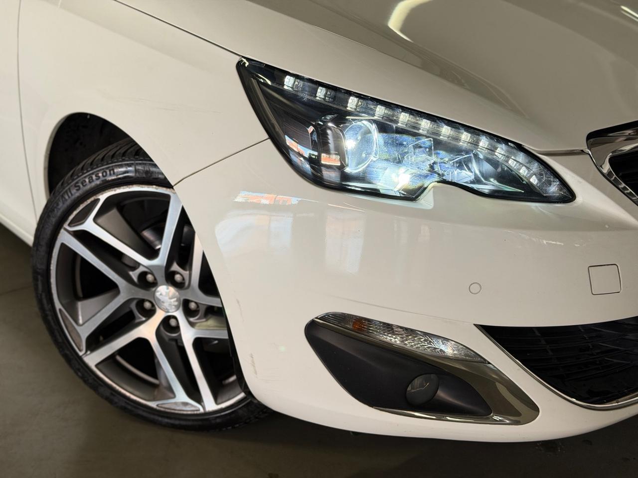 Peugeot 308 BlueHDi 120 S&S EAT6 GT Line