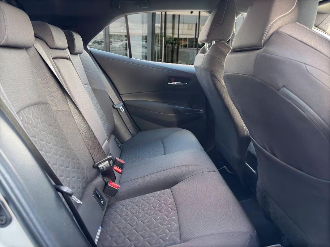 Toyota Corolla Corolla 1.8 hybrid Business Tech cvt