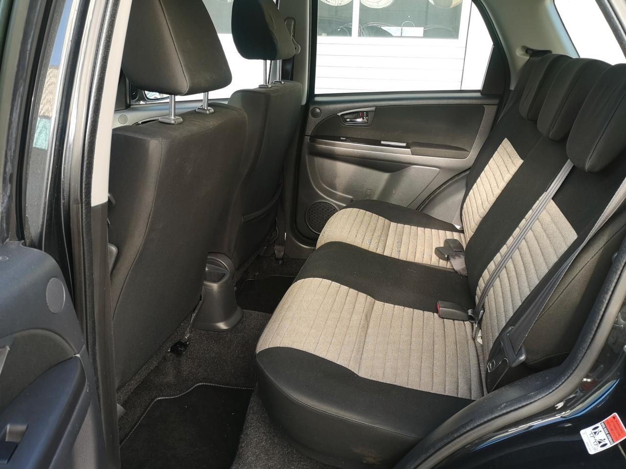 Fiat Sedici 2.0 MJT 16V DPF 4x4 Emotion