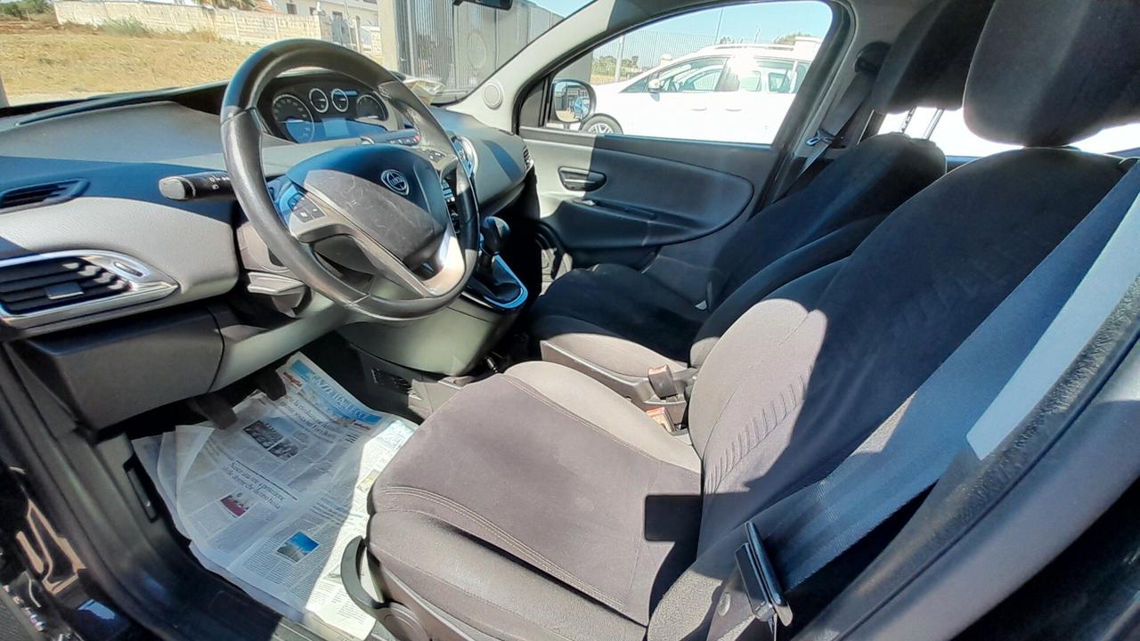 Lancia Ypsilon 1.2 69 CV 5 porte GPL Ecochic Elefantino