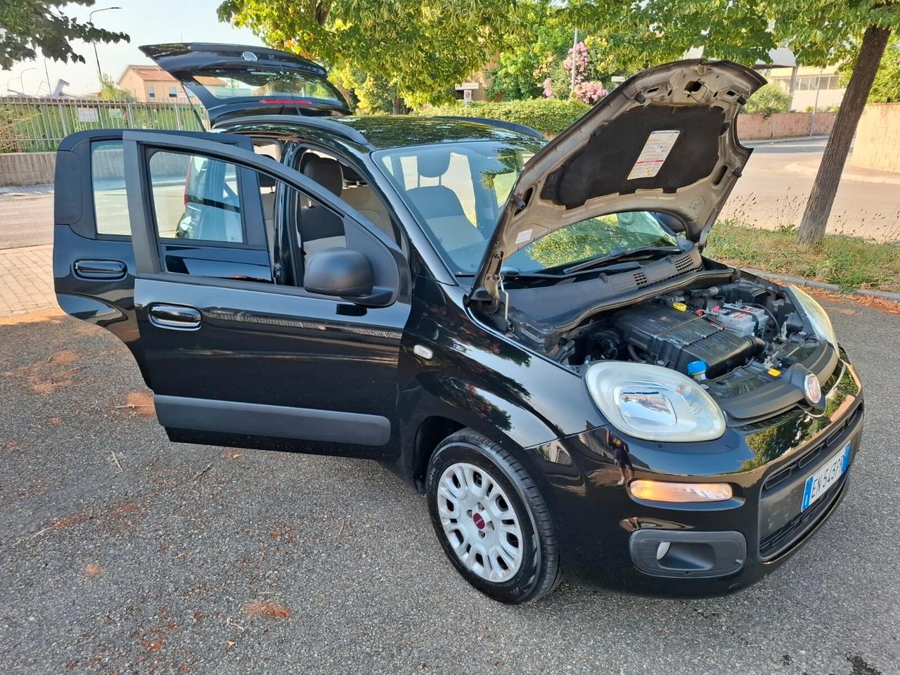 Fiat Panda 1.2 Dynamic SOLAMENTE 127.000 KM