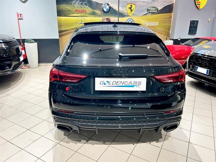 Audi RS Q3 SPB quattro S tronic