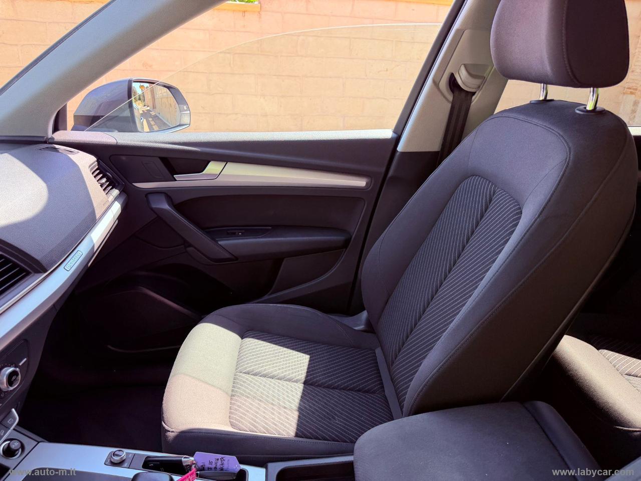 AUDI Q5 2.0 TDI quattro S tronic Business
