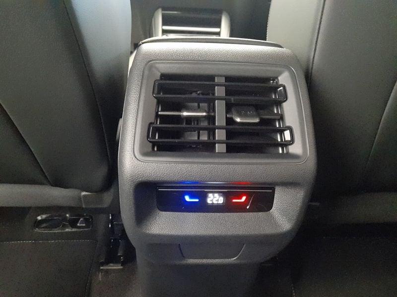 Volkswagen Tiguan 1.5 TSI eHybrid 150KW R-Line Plus DSG