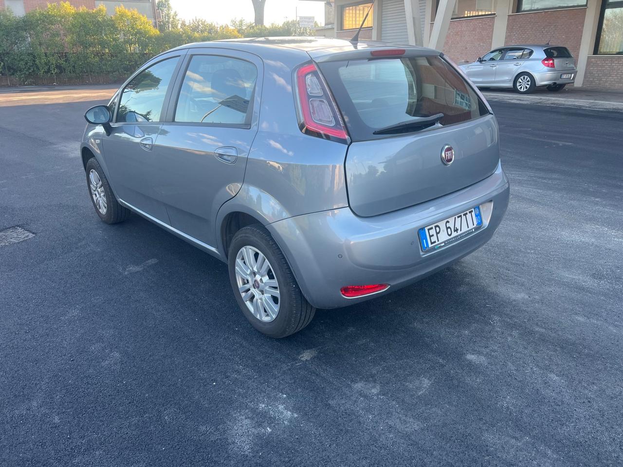 Fiat Punto 1.4 8V 5 porte Natural Power Virgin Radio