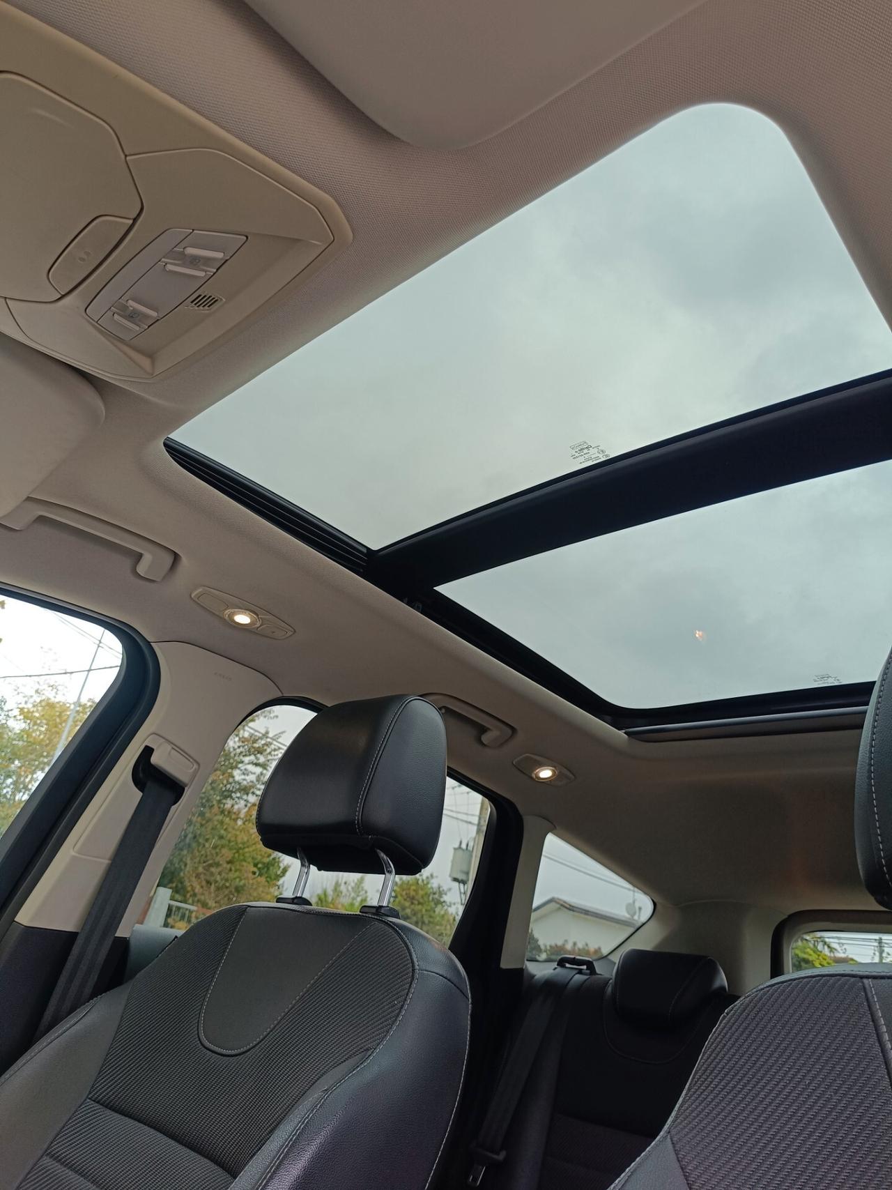 Ford Kuga 2.0 TDCI 140 CV 4WD Powershift Business