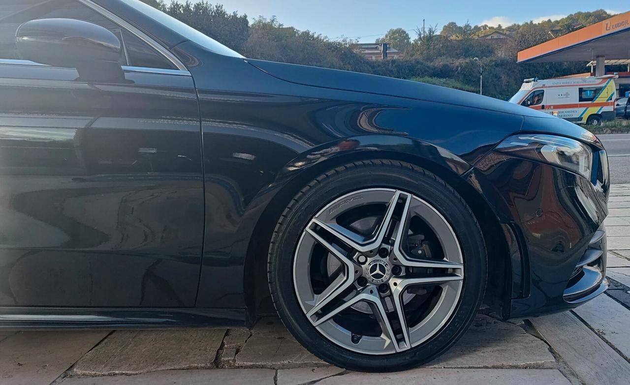 MERCEDES BENZ CLASSE A 180 D 1.5 116 CV AUTOM. PREM. AMG LINE