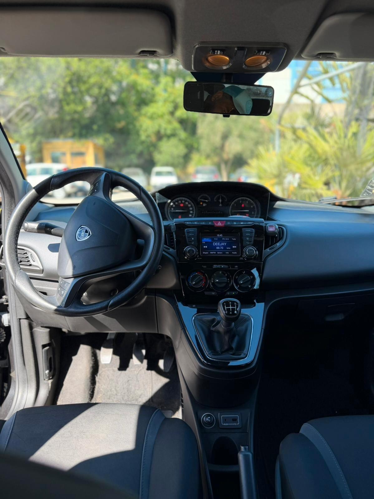 Lancia Ypsilon 1.3 MJT 16V 95 CV 5 porte S&S Unyca
