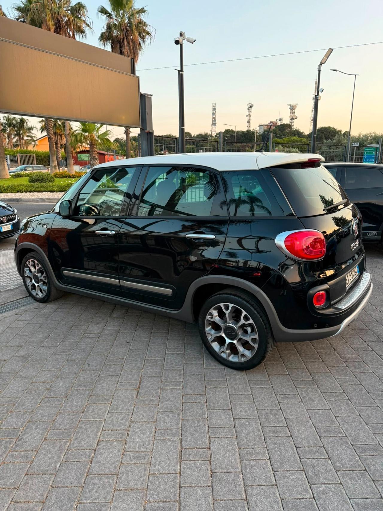 Fiat 500L 1.6 Multijet 105 CV Trekking