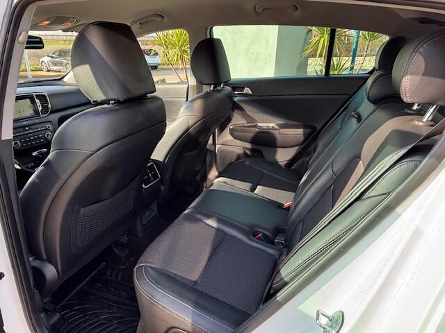 Kia Sportage 2.0 CRDI AWD Feel Rebel
