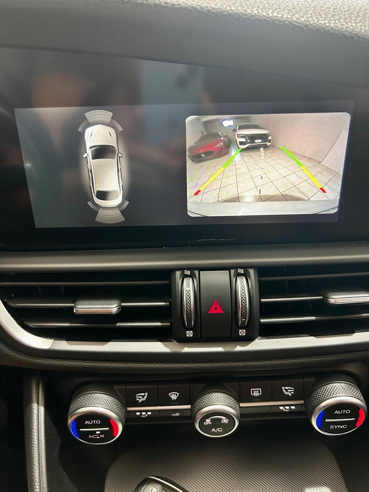 Alfa Romeo Giulia 2.2 Turbodiesel 210 CV AT8 AWD Q4 Veloce