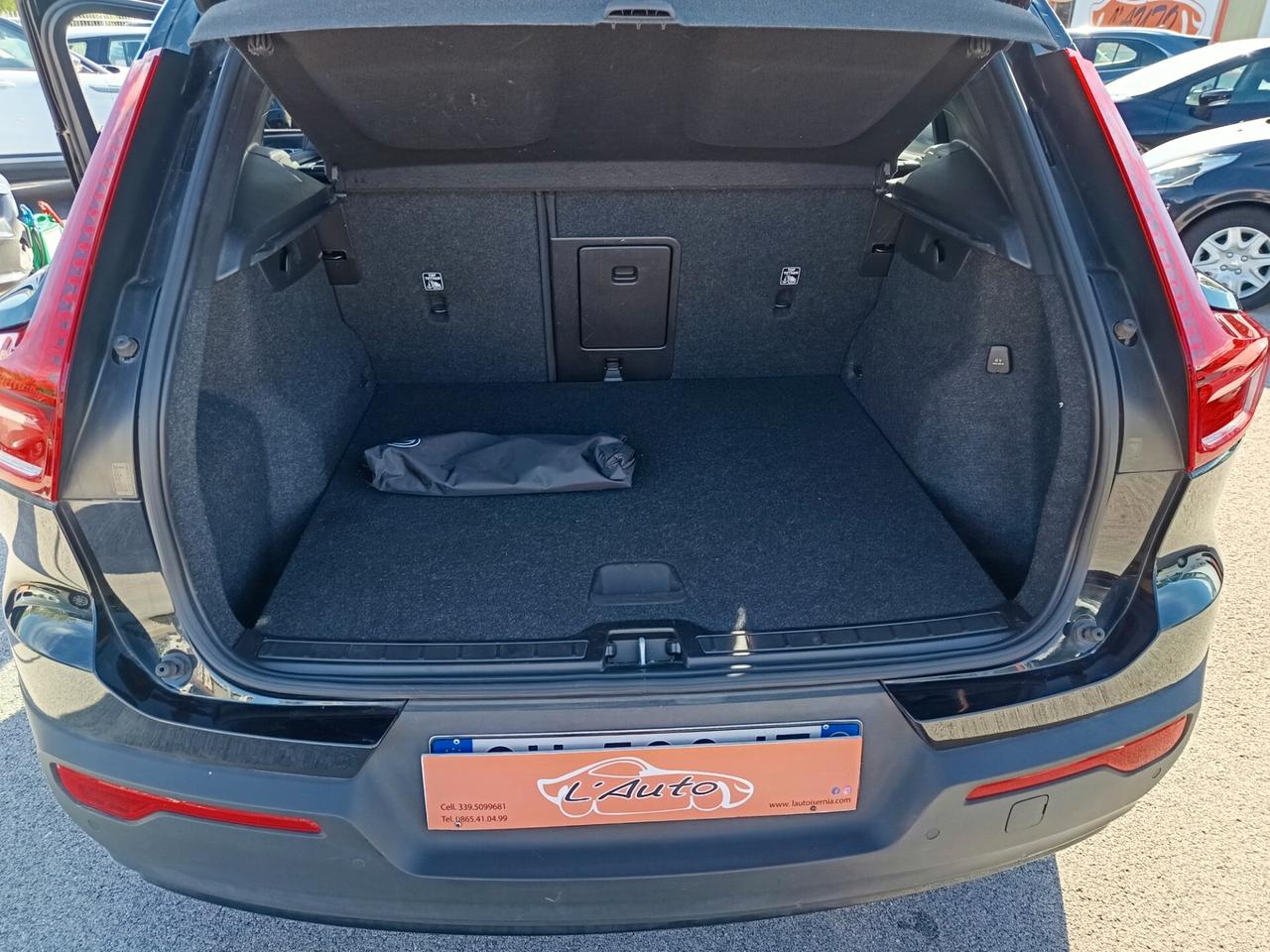 Volvo XC40 1.5 T4 PHEV R-design AUTO MY21