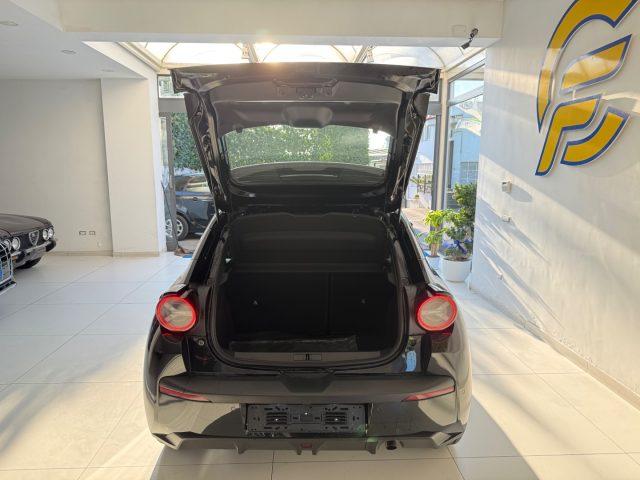 LANCIA Ypsilon Hybrid e-DCT tua da ?239,00 mensili