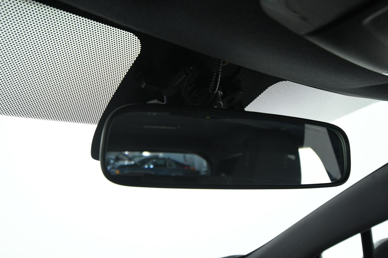 TOYOTA Corolla Touring Sports 1.8h Business Tech cvt ACC+CAMERA+LED