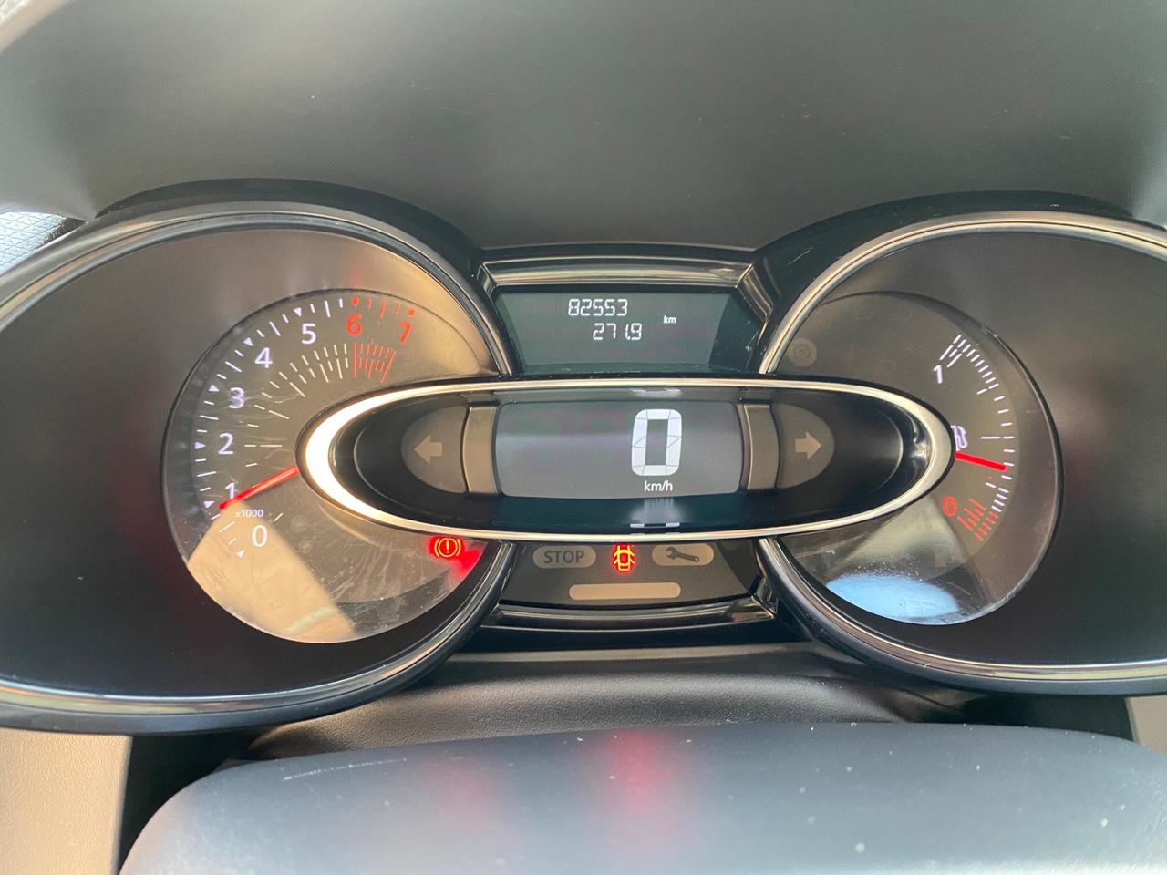 Renault Clio 1.2 75CV 5 porte Life NEOPATENTATI!!!