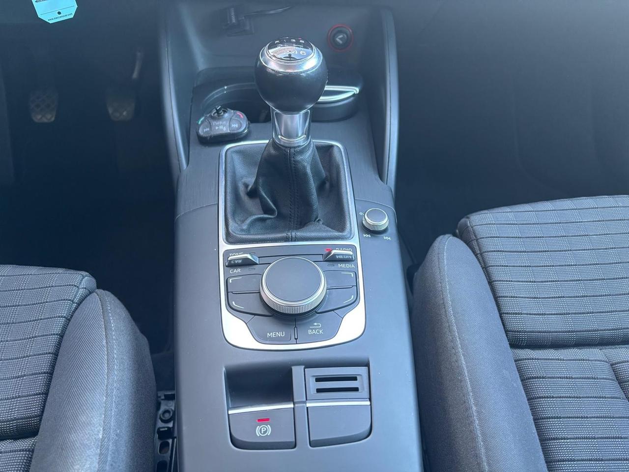 Audi A3 SPB 1.6 TDI clean diesel Ambition