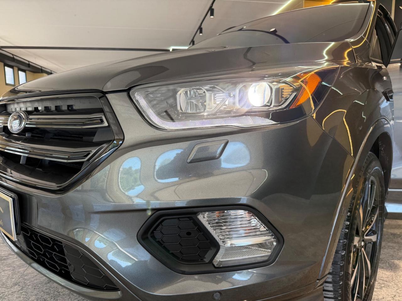 Ford Kuga 2.0 TDCI 150 CV ST-Line *UNICO PROPRIETA