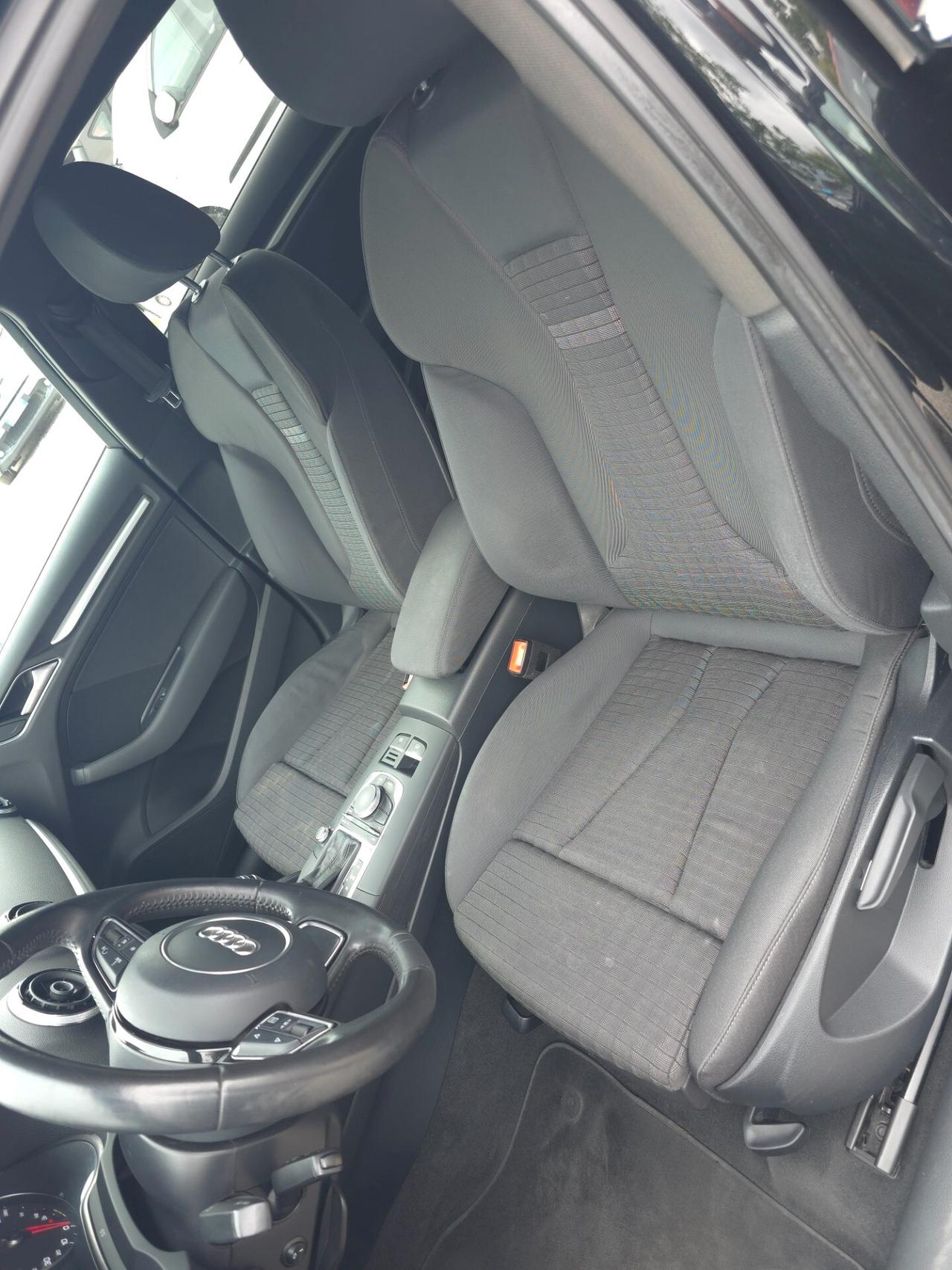 Audi A3 1.4 TFSI S tronic Ambition