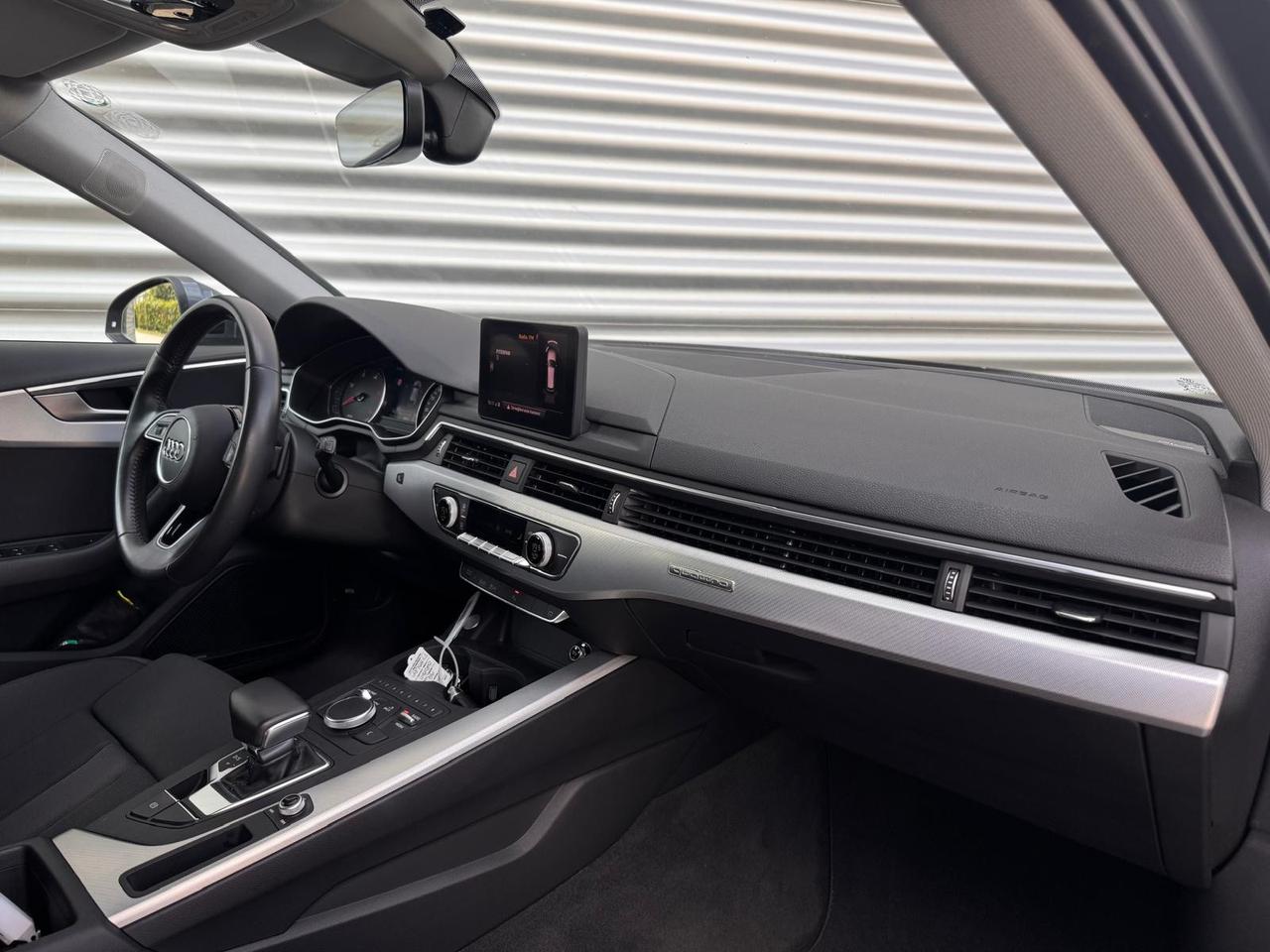 AUDI A4 AVANT 40 TDI S-TRONIC QUATTRO SPORT