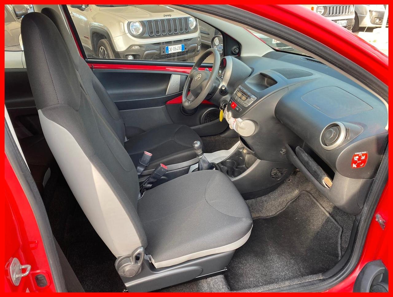 Toyota Aygo 1.0 12V VVT-i 3 porte Lounge Connect