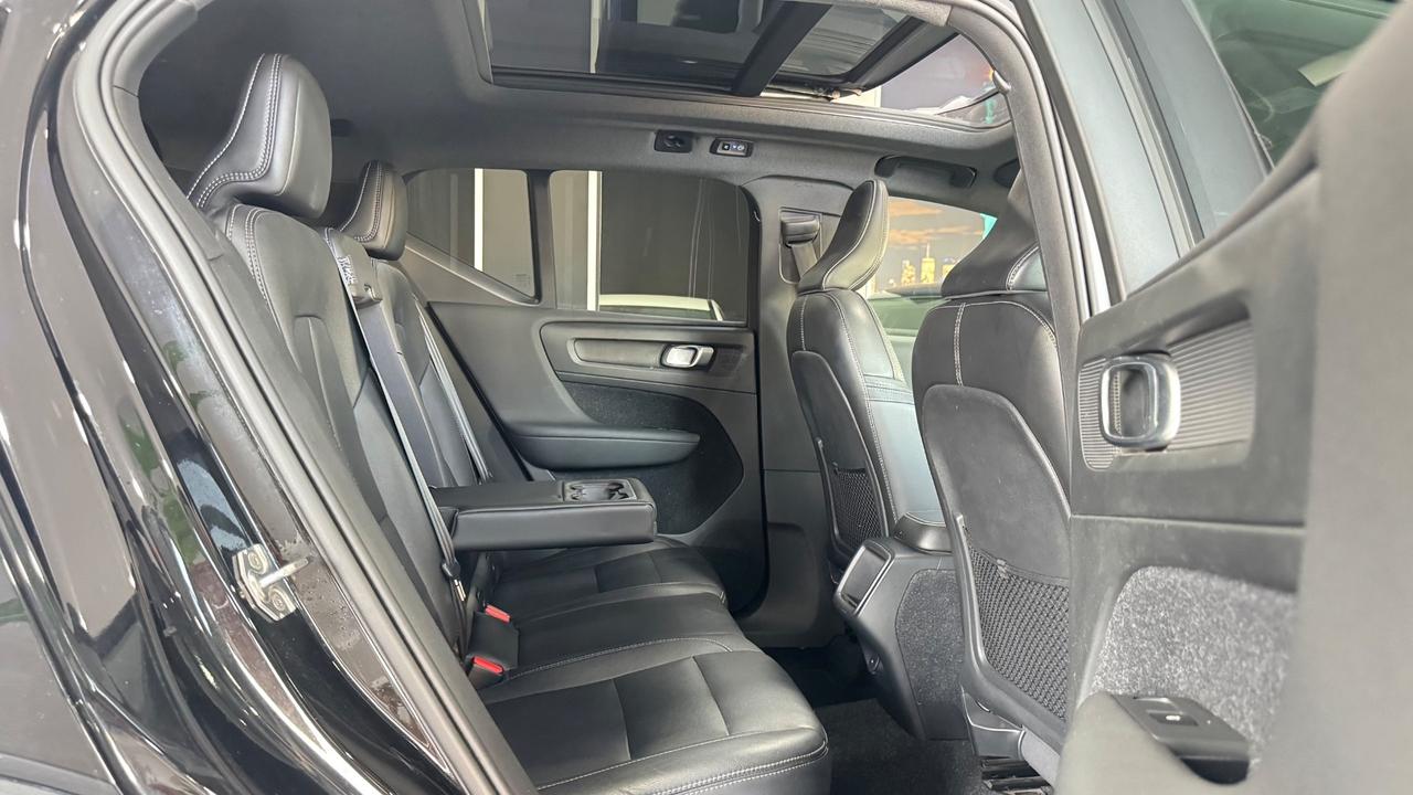 Volvo XC40 D3 Geartronic R-design Tetto Apribile-2020