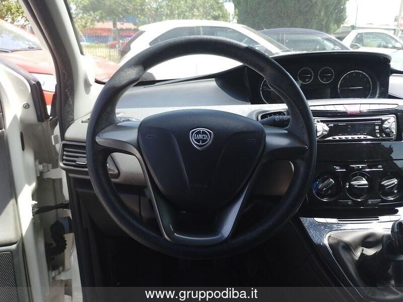 Lancia Ypsilon III 2011 Benzina 1.2 8v Silver s&s 69cv