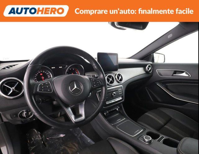 MERCEDES-BENZ GLA 180 Sport