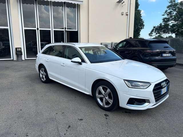 Audi A4 Avant 30 TDI 136 CV S tronic Business Advanced