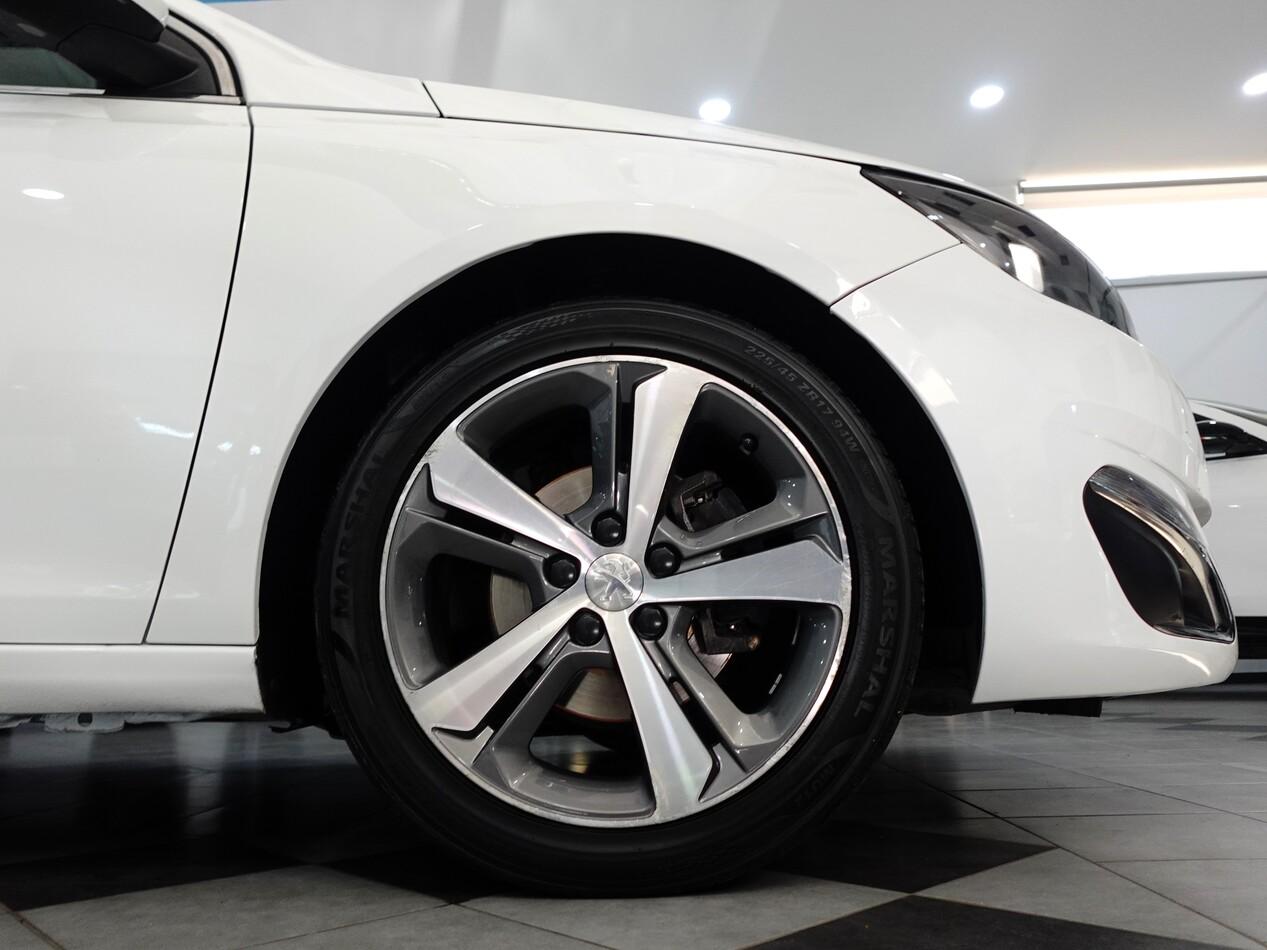 Peugeot 308 1.6 BlueHDI 120 CV EAT6 ALLURE