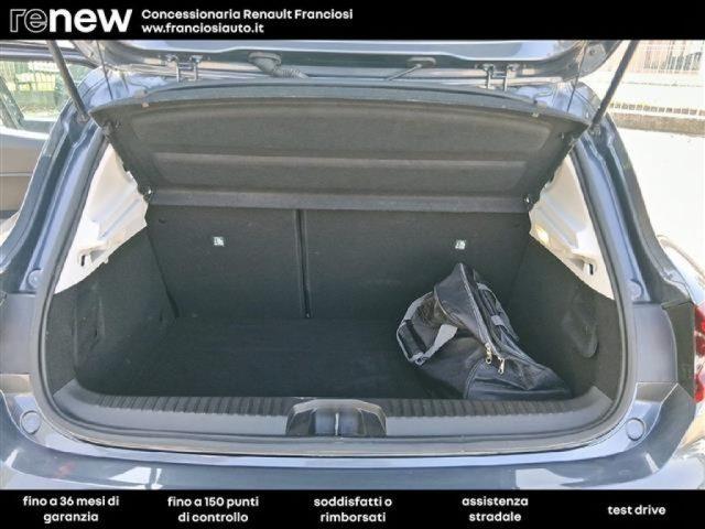 RENAULT Clio 1.6 E-Tech hybrid Zen 140cv auto my21