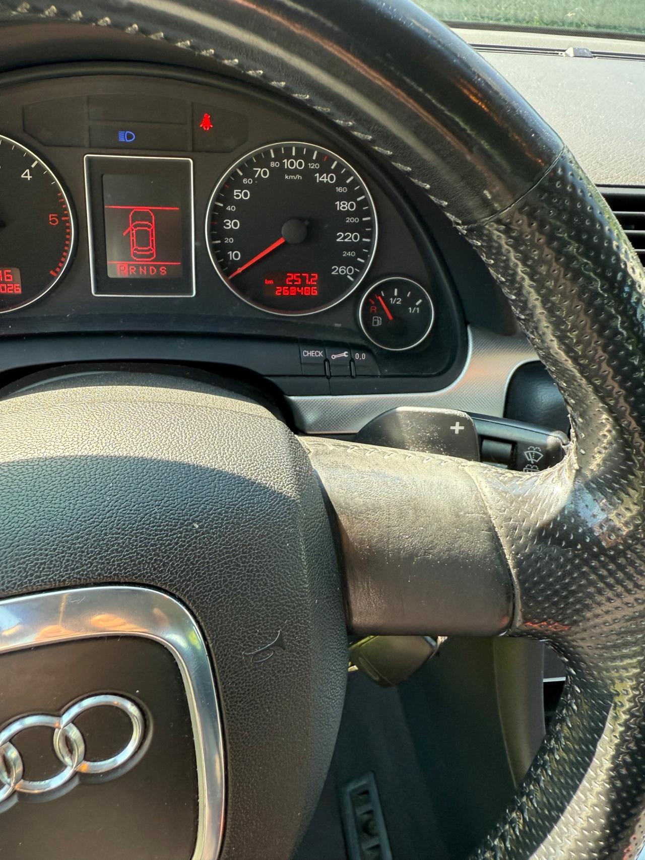 Audi A4 AVANT 2.0 TDI AUTOMATICA FARI XENON
