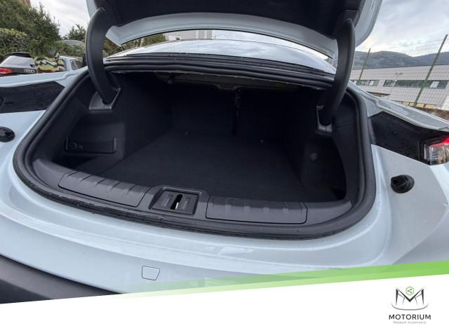 Porsche Taycan Performance Plus