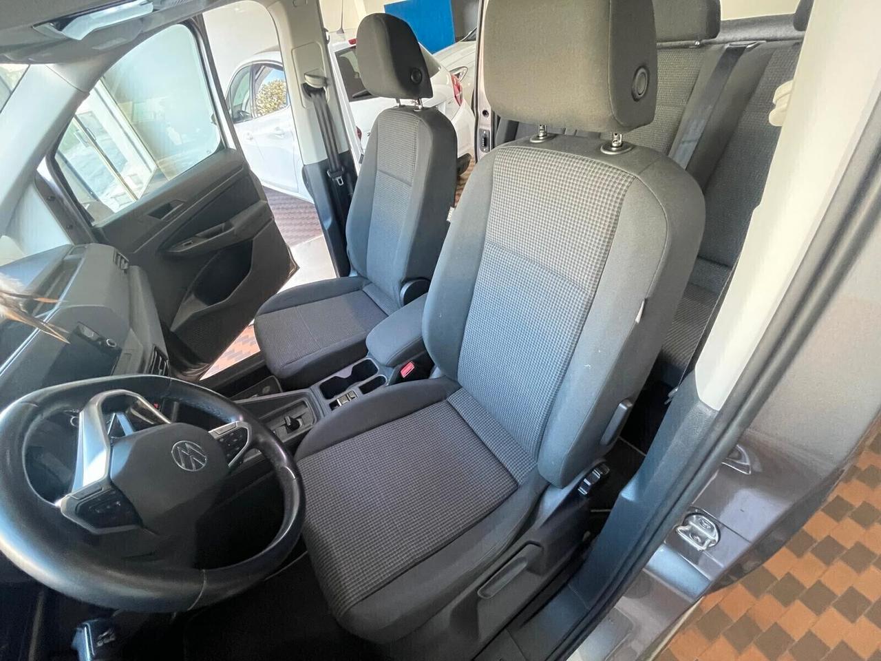 Volkswagen Caddy California 1.5 TSI MAXI Automatico