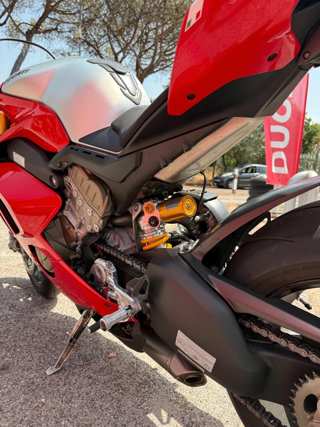 Ducati Panigale V4 R