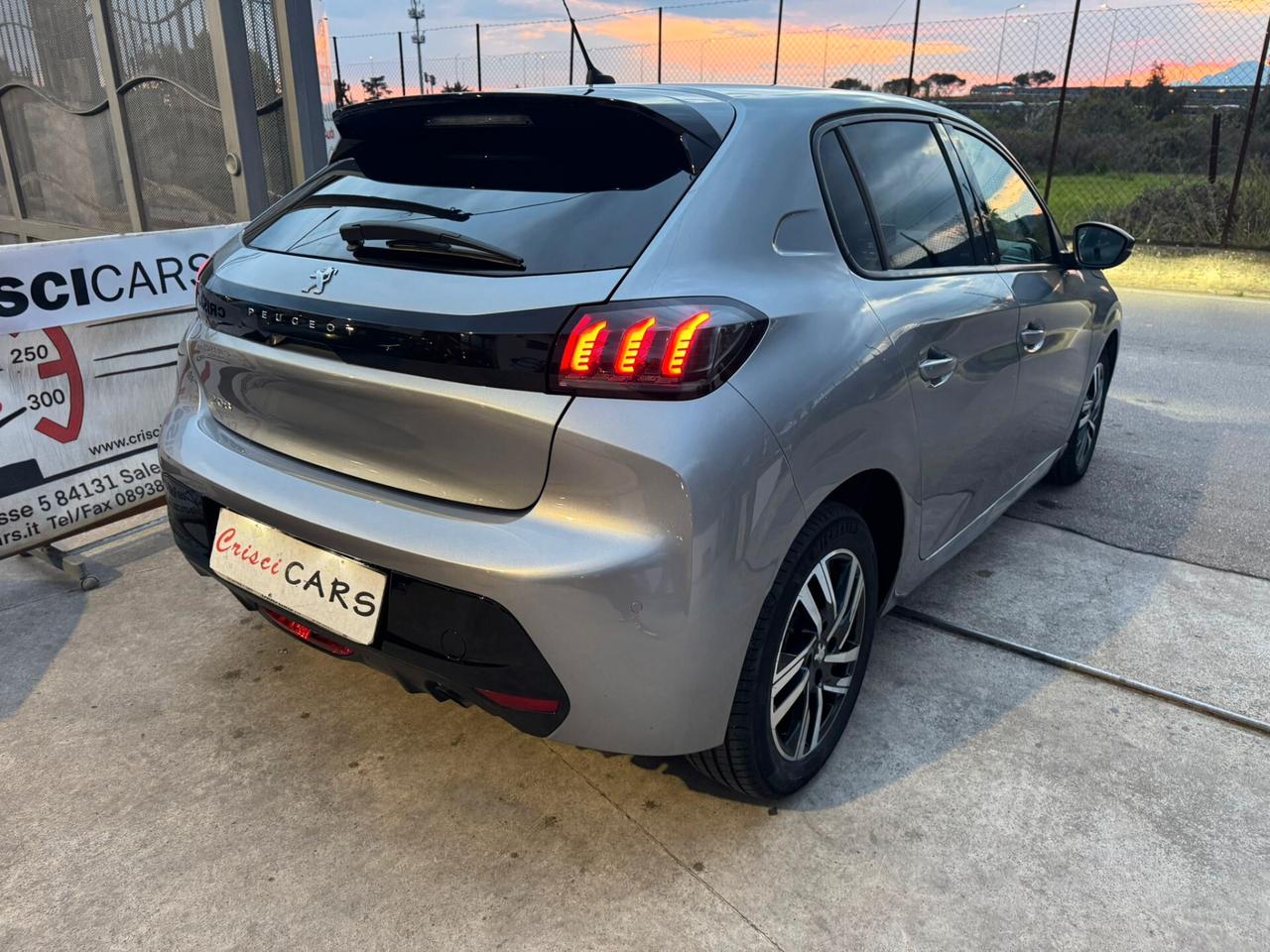 Peugeot 208 100cv BlueHDi Allure Pack