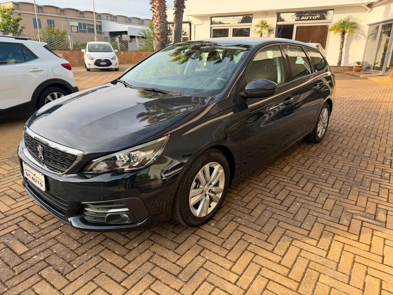 Peugeot 308 BlueHDi 100 S&S SW Business