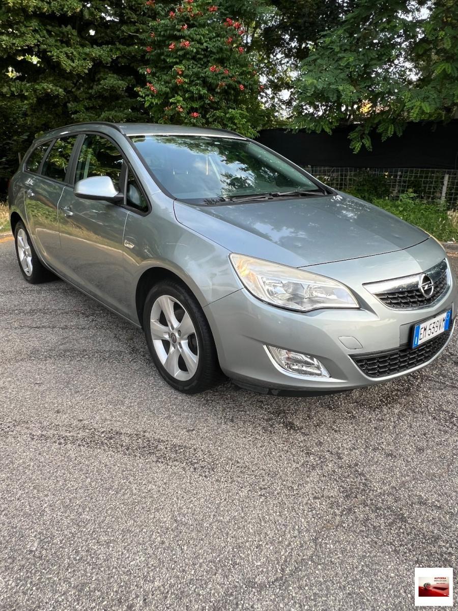 OPEL - Astra Station Wagon - 1.7 CDTI 110CV Sp.Tourer Cosmo