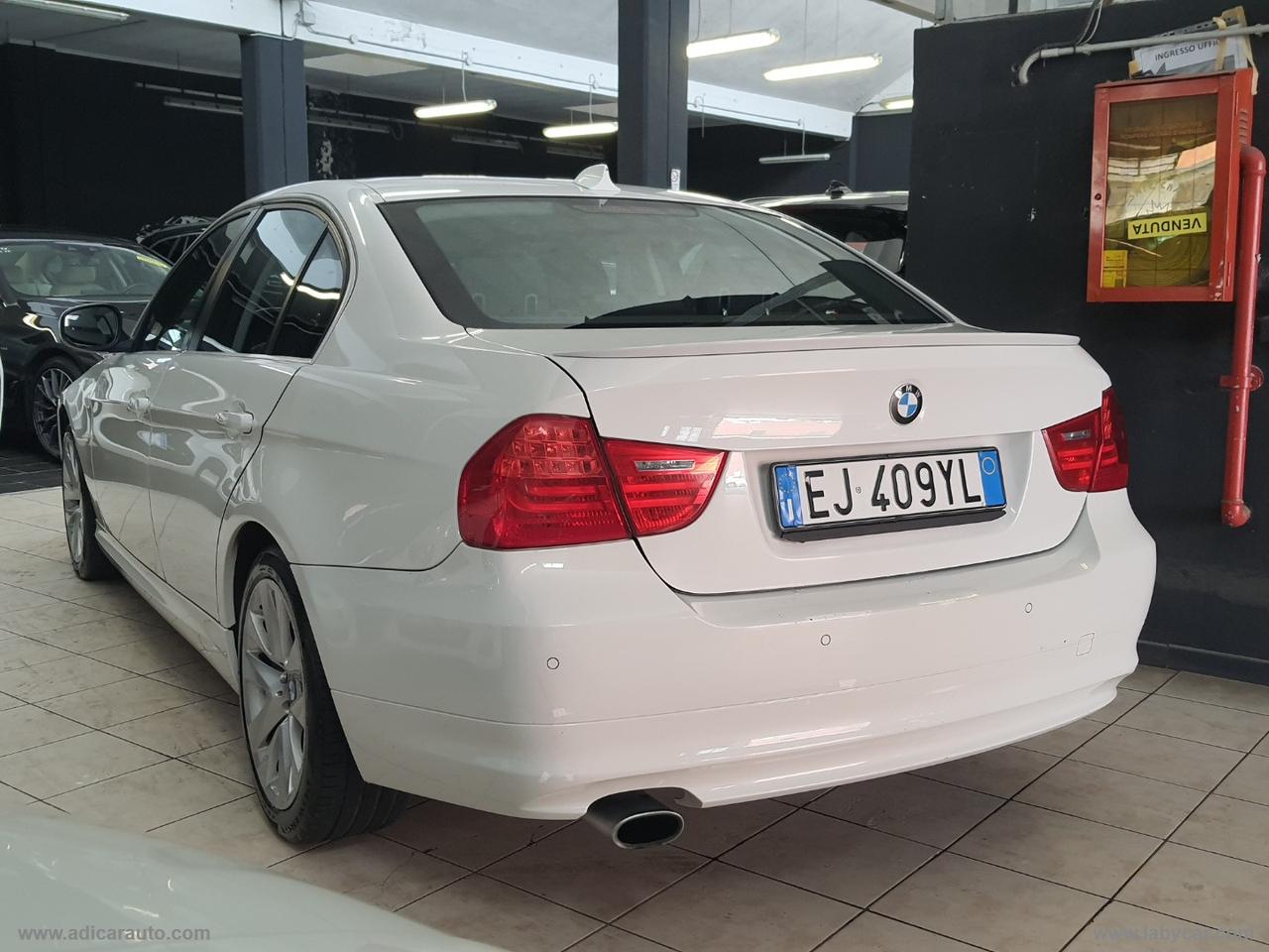 BMW 318i Attiva