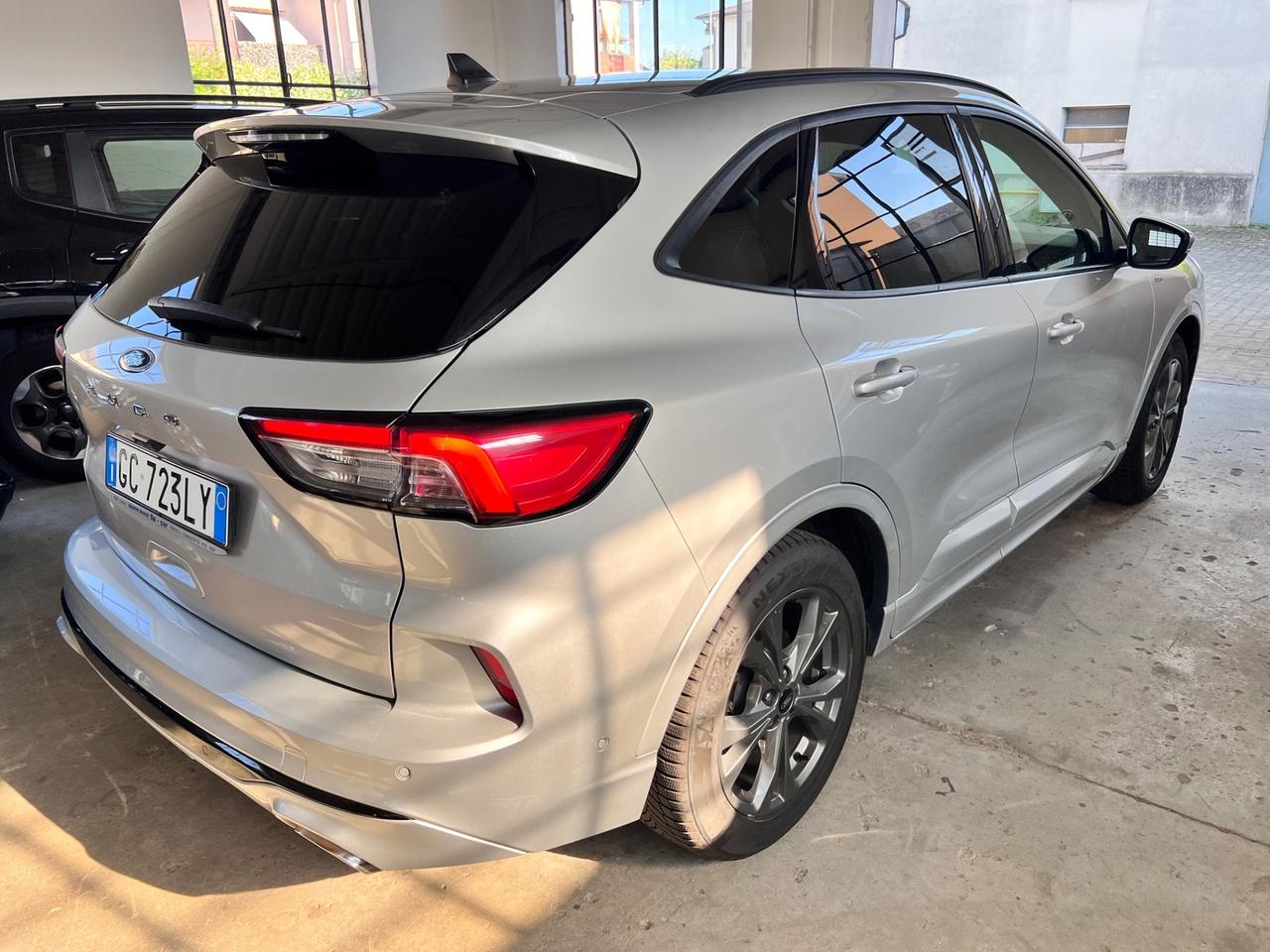 Ford Kuga 1.5 EcoBlue 120 CV aut. 2WD ST-Line X CINGHIA FATTA