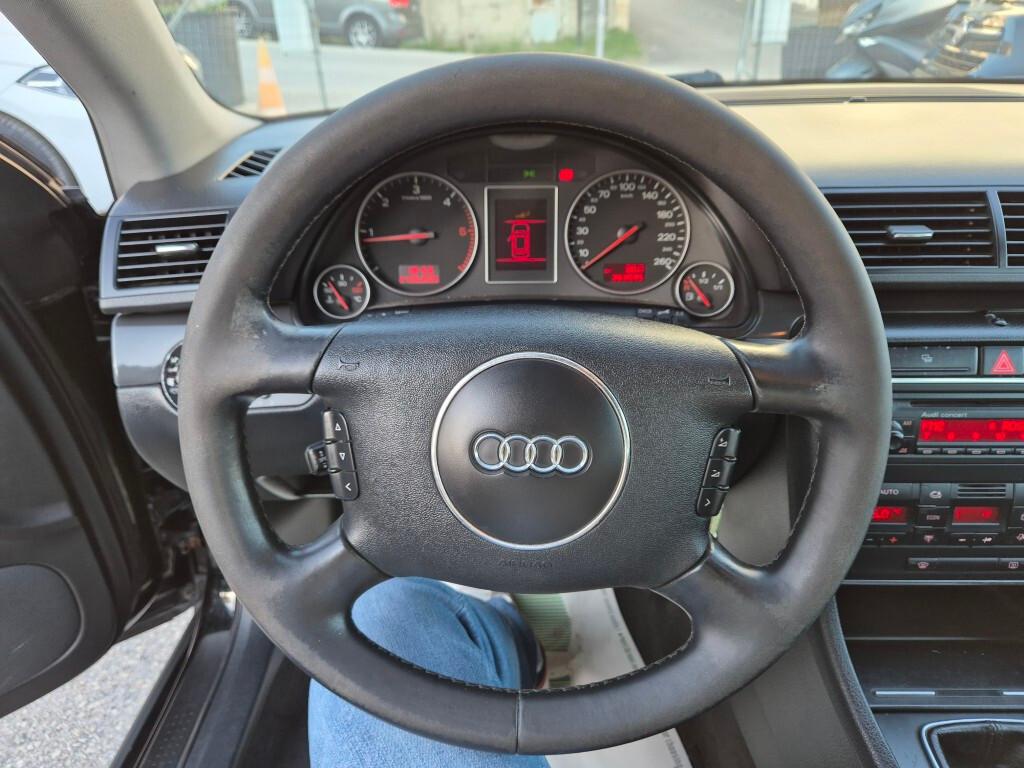 Audi A4 1.9 TDI 130 CV AVANT