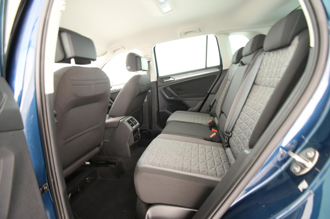 VOLKSWAGEN Tiguan 2.0 tdi Life 4motion 150cv dsg ACC+FULL LED+C18"