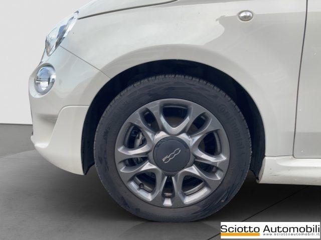 FIAT 500 1.0 Hybrid Hey Google