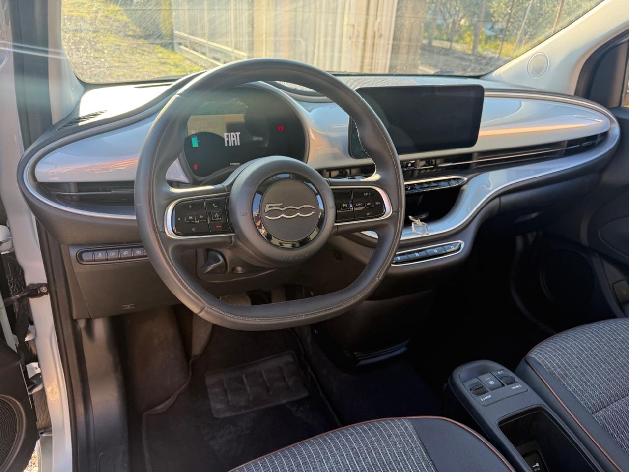 Fiat 500 500e Berlina 42 kWh Icon