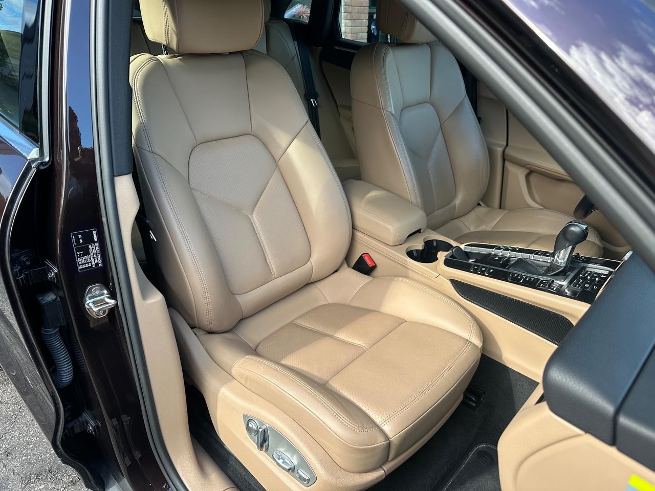 Porsche Macan 2.0