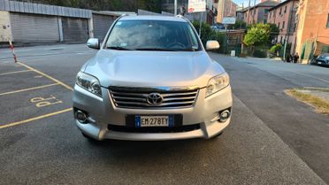 Toyota RAV 4 RAV4 Crossover 2.2 D-4D 150 CV Lounge