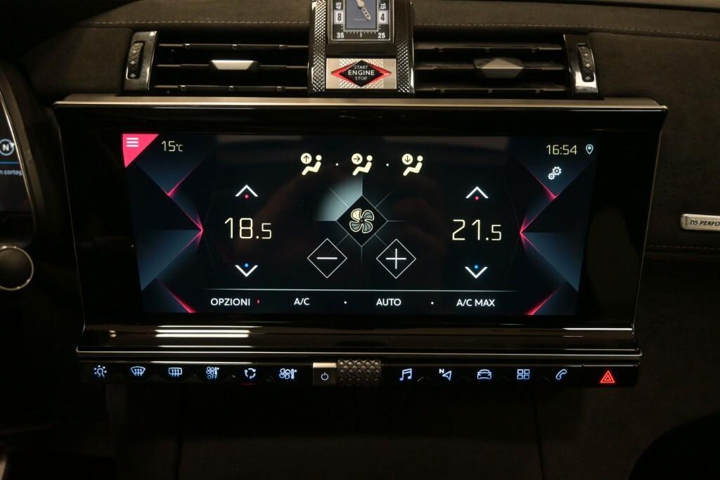DS 7 CROSSBACK 1.5 BLUEHDI 130CV AUTOM. PERFORMANCE LINE+ ( FARI LED - COCKPIT - ADAPTIVE CRUISE - TETTO PANORAMICO APR. - NAVI - MIRROR - PDC - TELECAMERA POST. - CERCHI 20 )