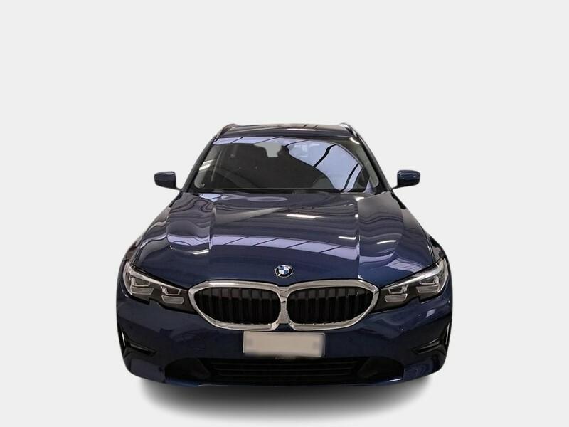 BMW 318 48V Business Advantage Touring auto
