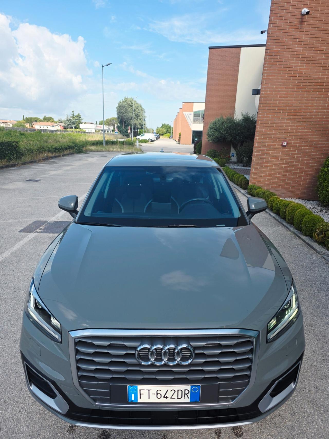 Audi Q2 1.6 116 CV automatica UNICAPROPRIETARIA Tagliandi uff