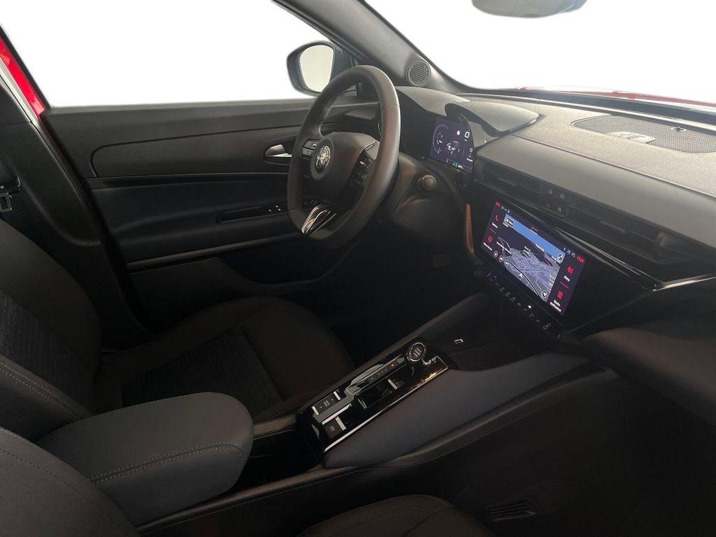 Alfa Romeo Junior 1.2 ibrida 136cv edct6
